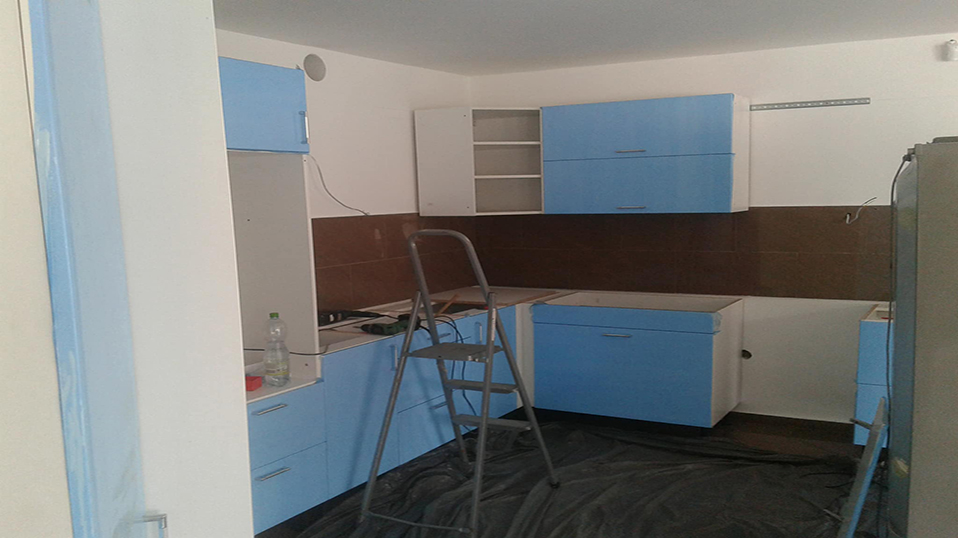 feher-u-alaku-konyhabutor-22